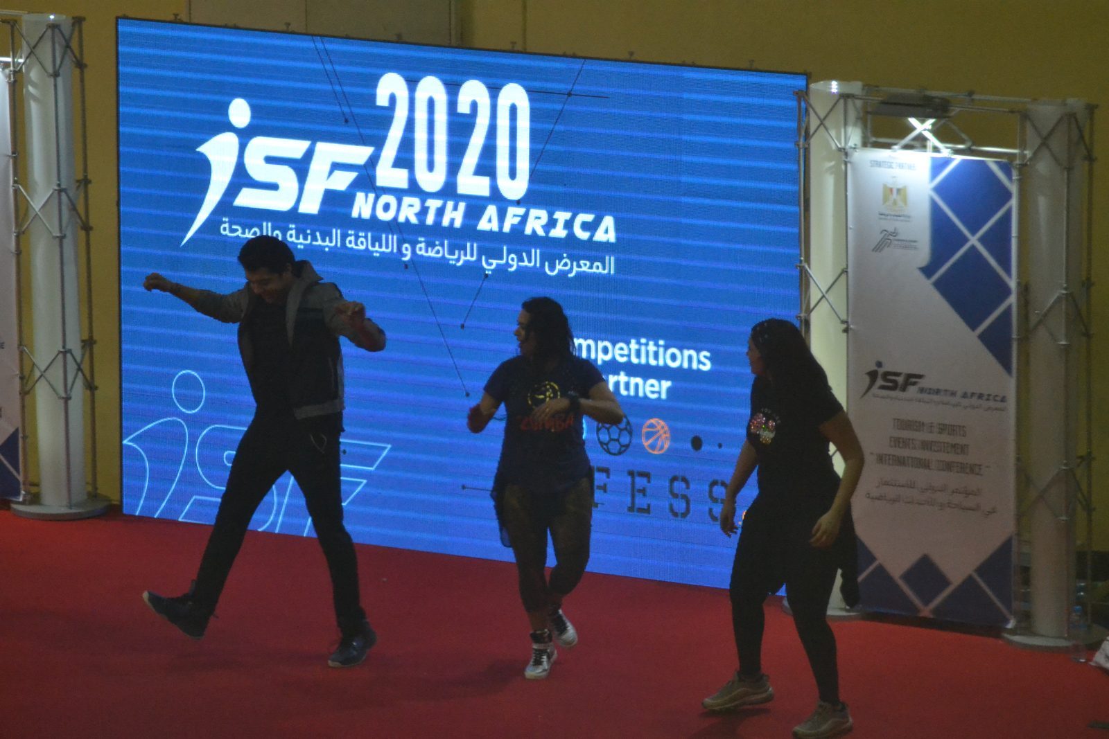 Dance-fitness performance on the ISF 2020 stage