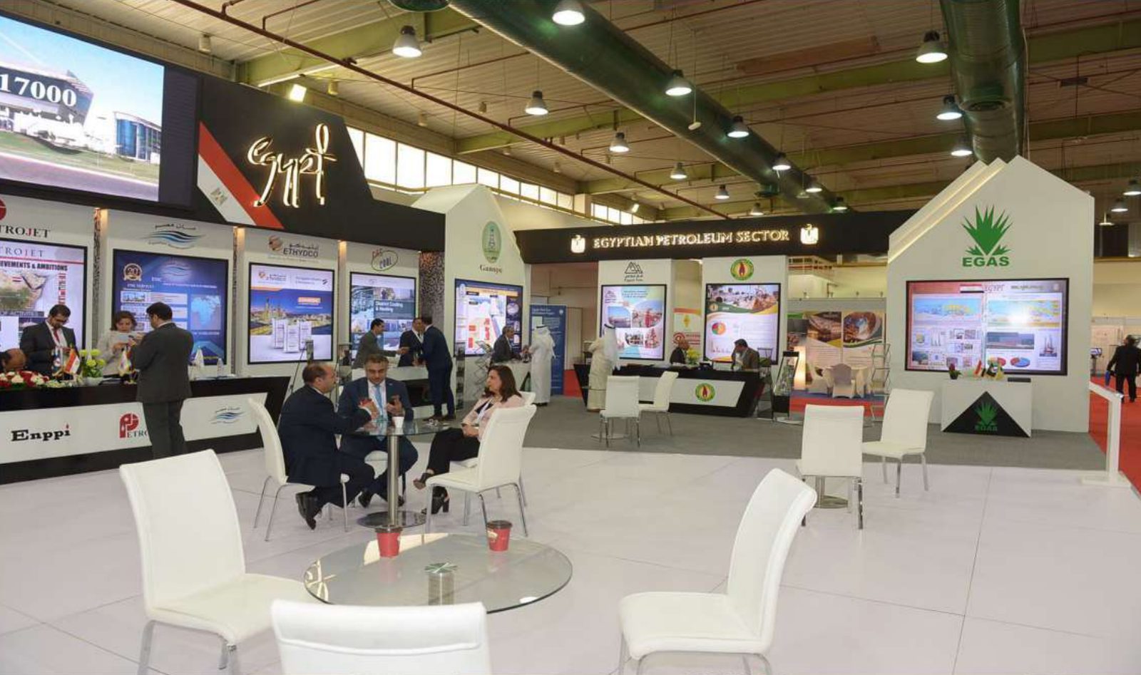 Egyptian pavilion with 'Egyptian Petroleum Sector' fascia and exhibitor stands