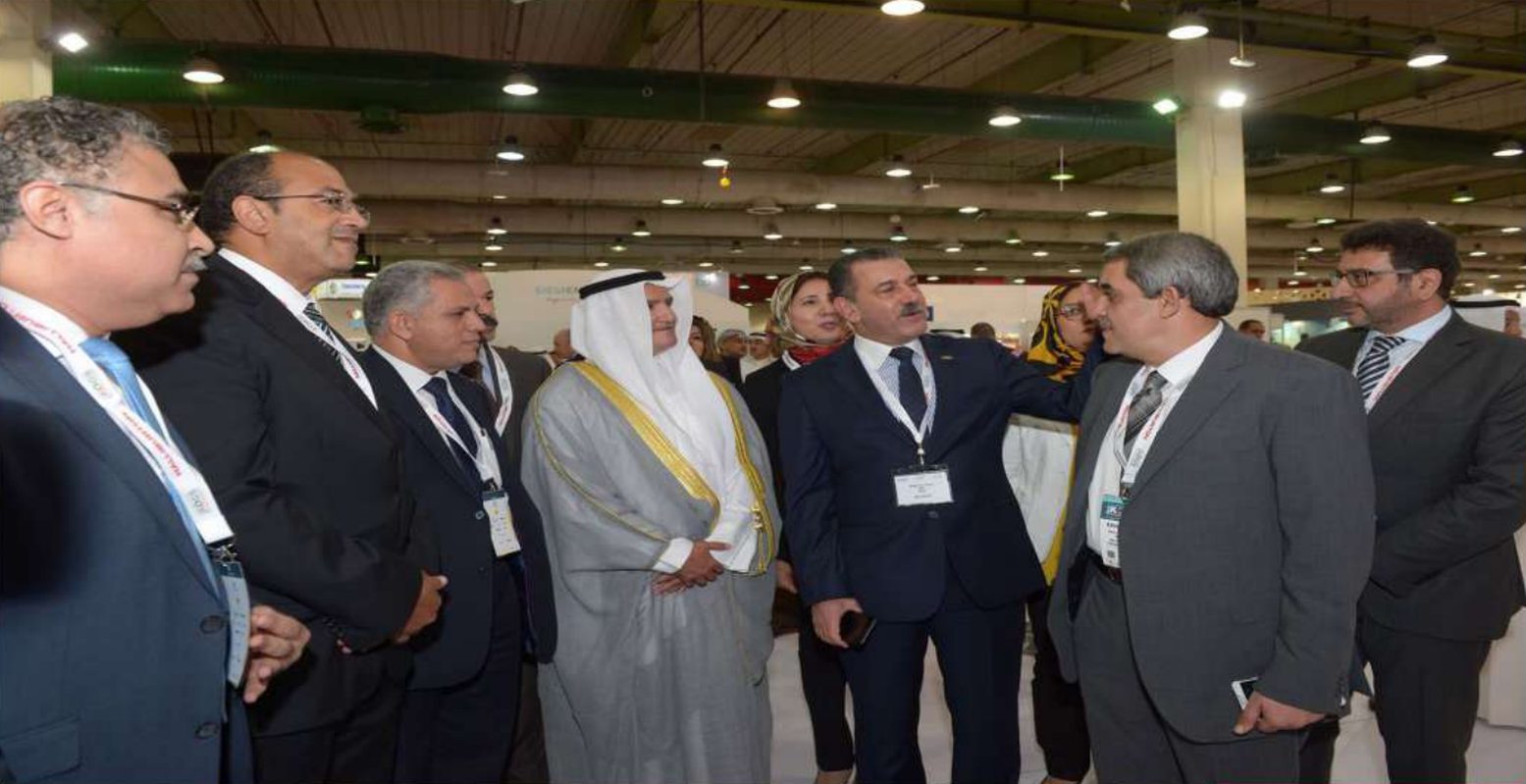 The Egyptian delegation with the Kuwaiti Minister of Oil